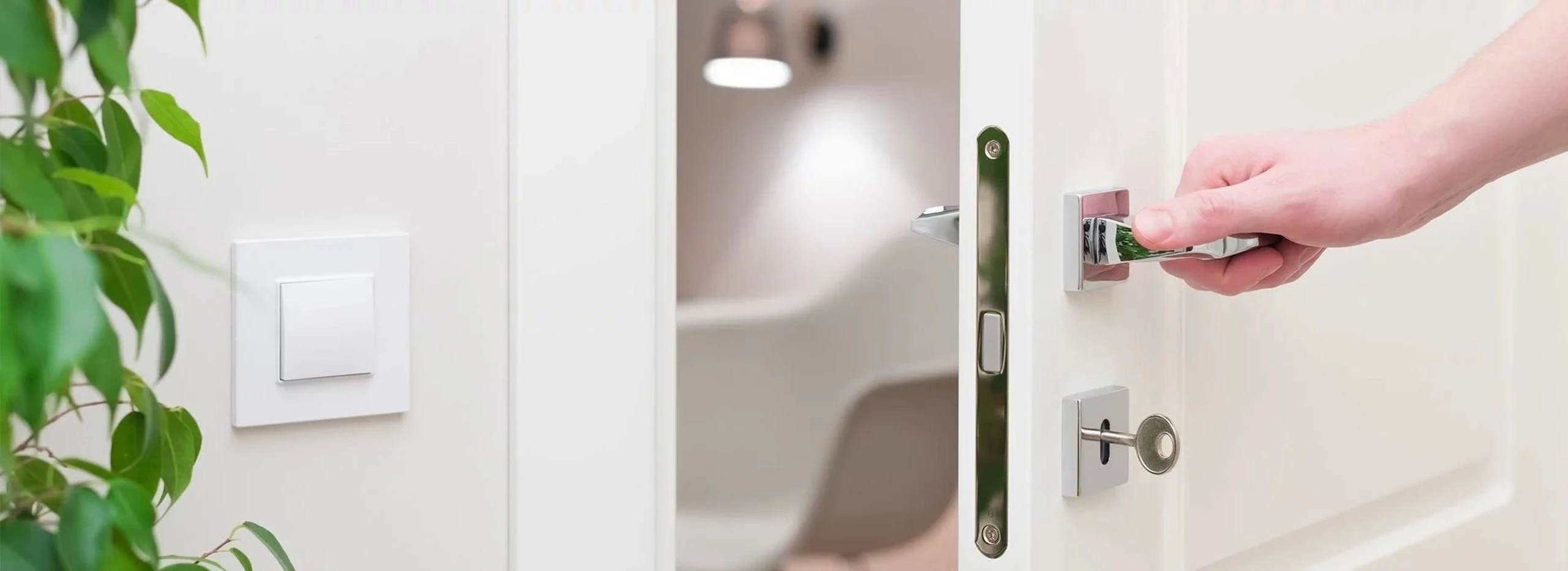 VÝROBA A DODÁVKA KUCHYNÍ, DVEŘÍ A PODLAH NA MÍRU